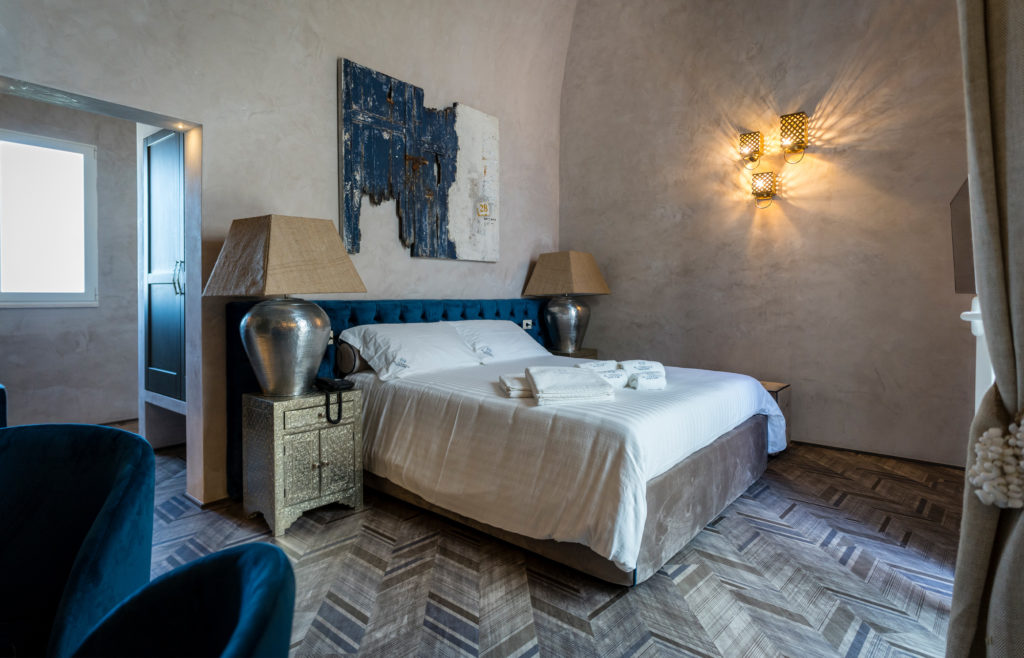 Al Console Luxury Suite